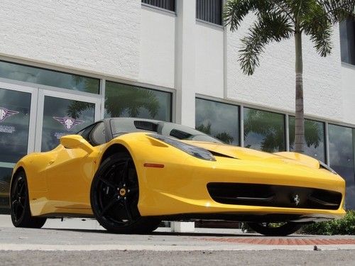 Garage kept collector owned yellow 458 italia huge msrp loaded with options look