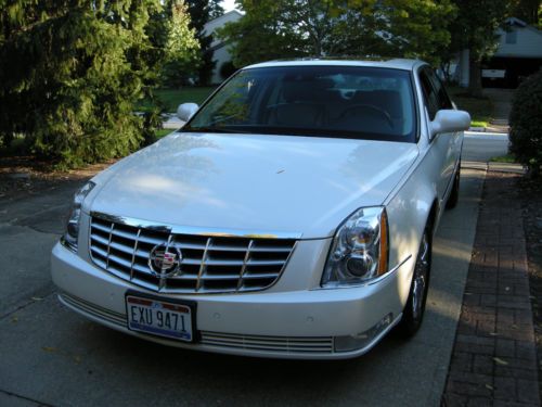 2009 cadillac dts l sedan 4-door 4.6l