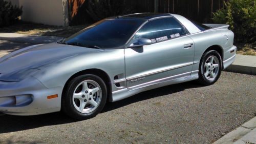 2000 pontiac firebird base coupe 2-door 3.8l