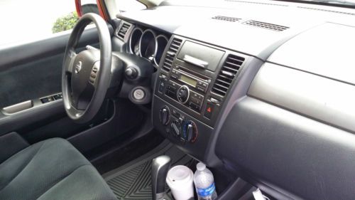 2010 Nissan Versa S Sedan 4-Door 1.8L, US $9,500.00, image 4