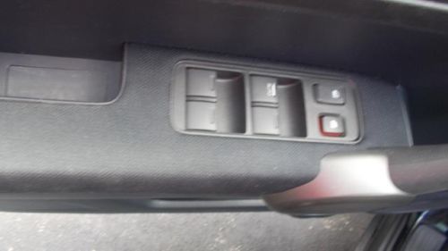 SE 4X4 5-Spe 4 door black, image 13