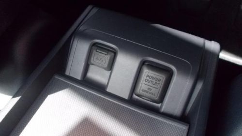 SE 4X4 5-Spe 4 door black, image 26