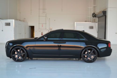 2010 rolls royce ghost black edition