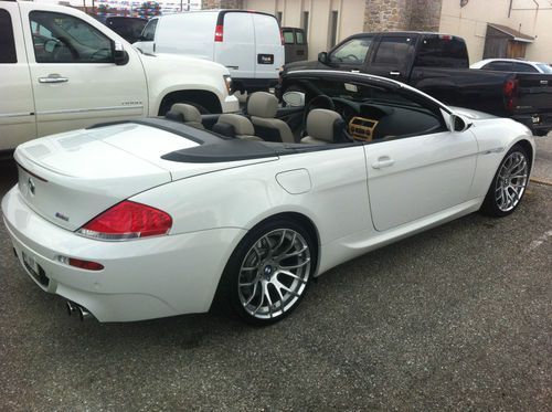 Bmw m6 conv. 6sp white/tan blonde wood trim comfort access,logic7, xm...