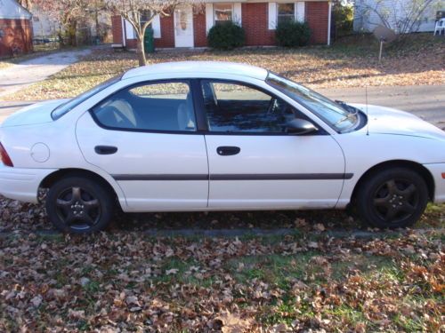 1996 dodge neon base sedan 4-door 2.0l