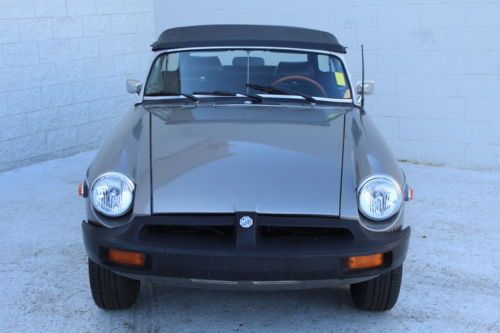 Roadster Mark III Convertible RWD Austin Carburetor Leather Phase IV Rubber, image 4