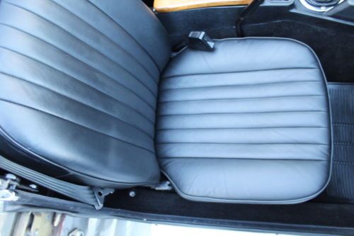 Roadster Mark III Convertible RWD Austin Carburetor Leather Phase IV Rubber, image 43