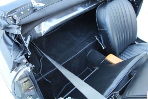 Roadster Mark III Convertible RWD Austin Carburetor Leather Phase IV Rubber, image 44