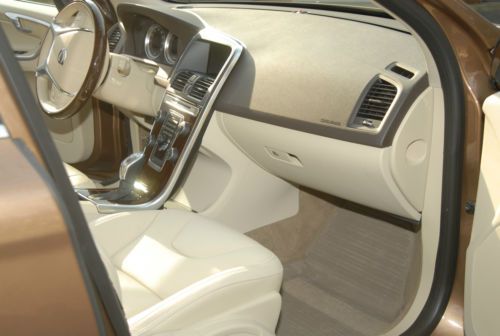 2013 Volvo XC60 3.2 Sport Utility 4-Door 3.2L, US $39,750.00, image 19