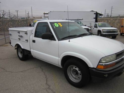 2003 chevrolet s10 base standard cab pickup 2-door 4.3l