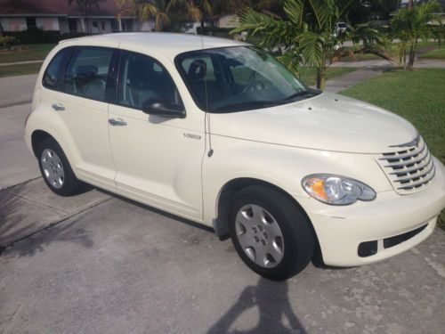 2006 chrysler pt cruiser base wagon 4-door 2.4l, 41k miles, vanilla color!