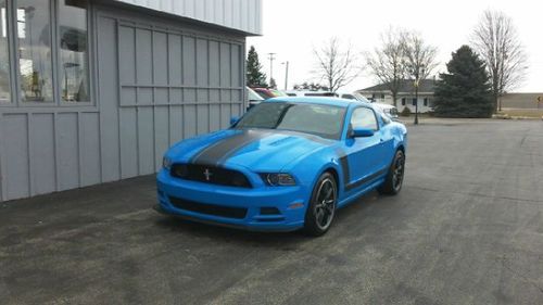 2013 ford mustang