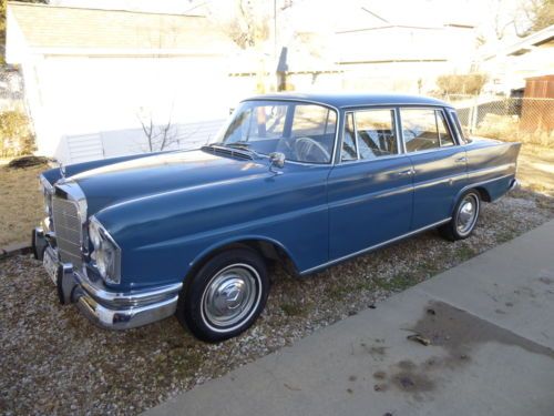 1964 mercedes-benz 220 b sedan w111, w 111, heckflosse, fintail