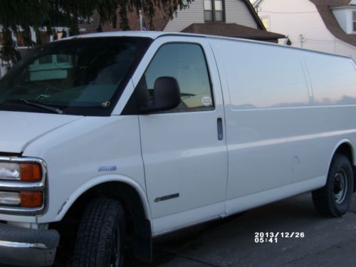 1999 chevrolet express 3500 base extended cargo van 3-door 5.7l