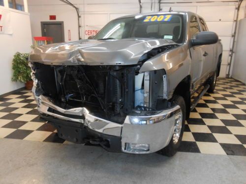 2007 Chevrolet Silverado 2500 Ext Cab LT 4x4 74K  NO RESERVE Salvage Rebuildable, image 3