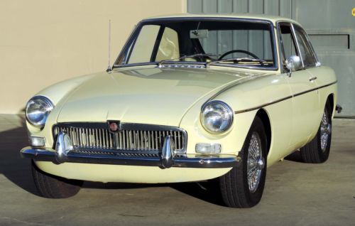 California original, 1967 mgb-gt, 100% rust free, one owner, 30k original miles