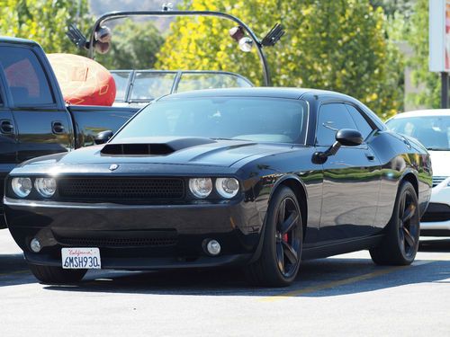 2009 dodge challenger srt8 6.1l super clean lots of mods, 60k+ invested