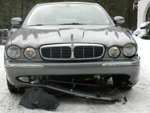 2004 jaguar xj8 base sedan 4-door 4.2l