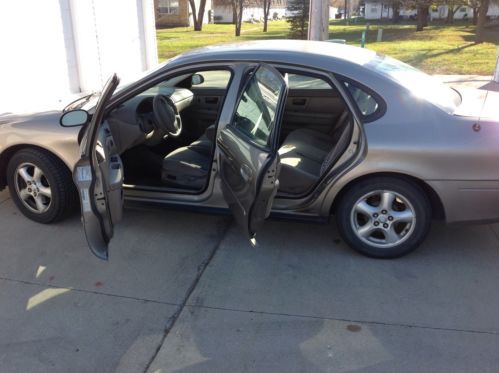 2003 ford taurus ses