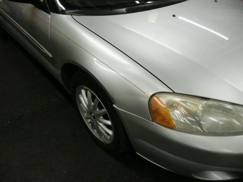 2002 chrysler sebring lxi convertible 2-door 2.7l