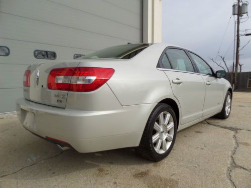 2007 LINCOLIN MKZ ***AWD*** ***CLEAN***NO RESERVE***, image 7