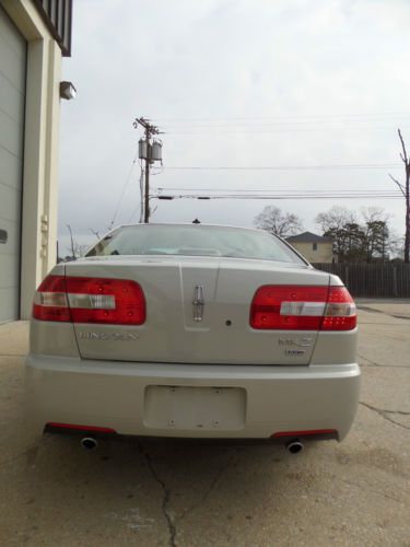2007 LINCOLIN MKZ ***AWD*** ***CLEAN***NO RESERVE***, image 8