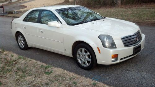 (no reserve ) 2006 cadillac cts 3.6 ivory exterior / tan interior