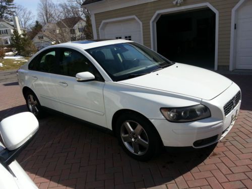 2006 volvo s40 t5 turbo awd all wheel drive sunroof leather white tan 2007 2005