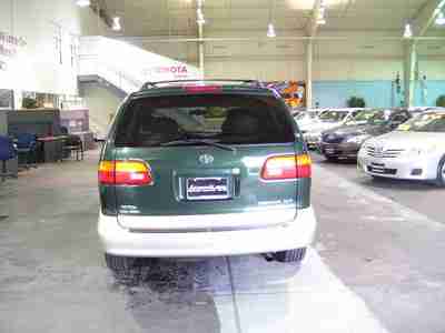 Leather Moonroof Sunroof Quad Seating Green Rear A/C ABS Power Sliding Door, image 4