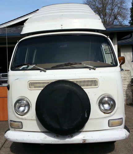 1971 Volkswagen Westfalia bus, image 3