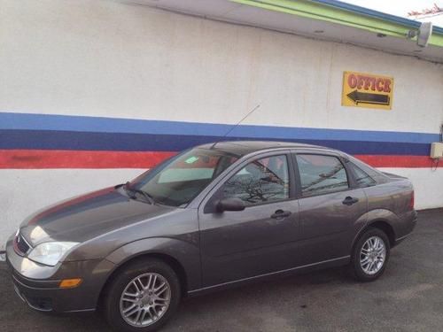 2006 ford focus zx4 super clean gas saver