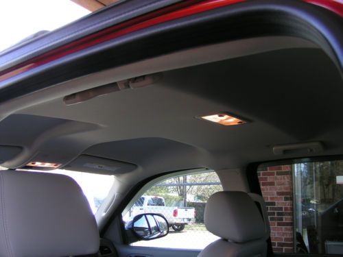 2011 Chevrolet Avalanche LTZ Crew Cab 4WD , NAV , Heat / AC Seats, image 11