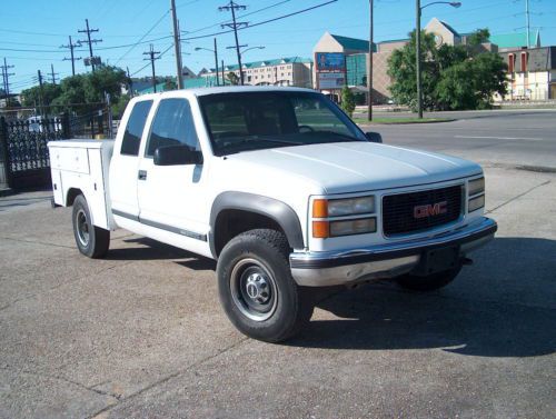 1998 gmc 3/4 ton, ext cab pickup with automatic and utility bed -white