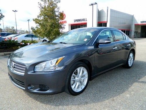 2011 nissan maxima