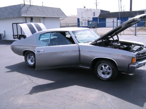 1972 chevy chevelle 2dr ht, amazing condition very sharp !!