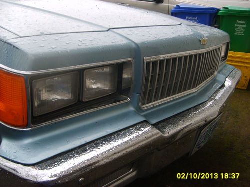 1986 chevrolet "chevy" caprice classic 4-door 40,000 miles, just broken in! v/8
