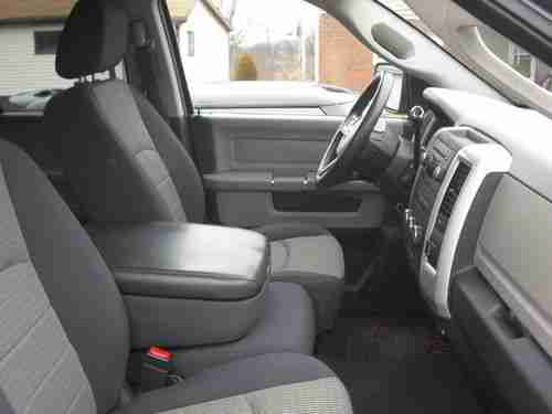 2009 Dodge Ram 1500 Quad Cab SLT, image 2