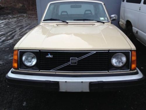 1978 volvo 242 dl, 90,000 miles, all original! barn find look! nr! no reserve