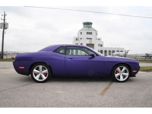 2010 dodge challenger srt8 6 speed manual 2-door coupe