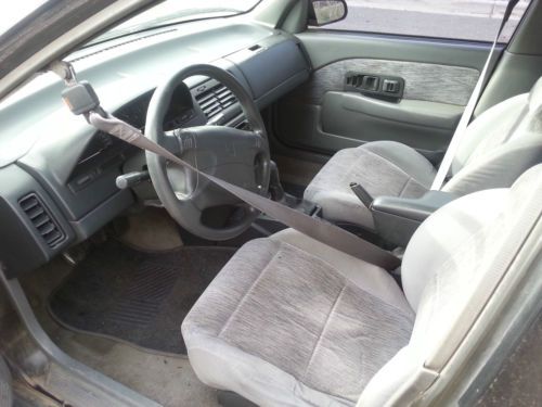 1994 saturn sl base sedan 4-door 1.9l