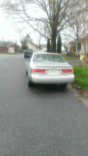 2001 toyota camry le sedan 4-door 2.2l easy fix up and sell... flip this car!!!