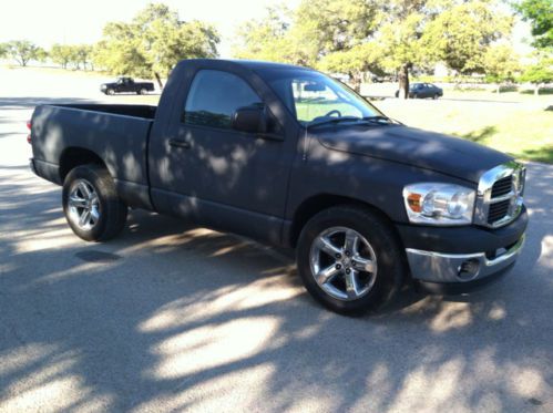 2007 dodge ram 1500 st standard cab pickup 2-door 3.7l