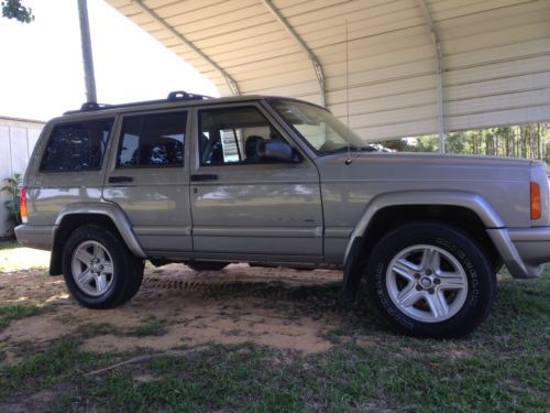 2001 jeep cherokee limited sport utility 4-door 4.0l