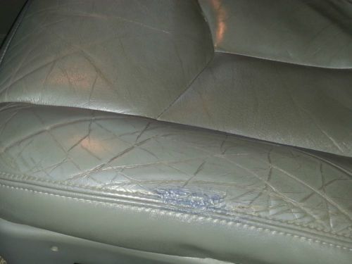 2003 Chevrolet Suburban 1500 LT Sport Utility 4-Door 5.3L AUTORIDE SUSPENSION, image 6