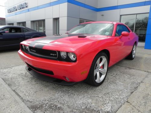 2009 srt-8 6-speed stick, only 1,048 mi. all options! collectors dream! flawless