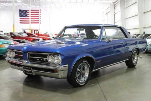 1964 blue pontiac gto tri power 4 speed, ps - pb disc - phs document - 400 cu -