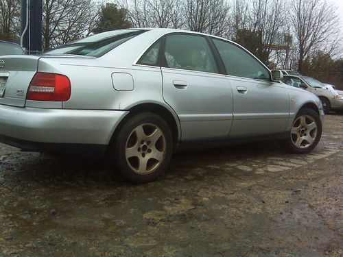 2000 audi a4 quattro base sedan 4-door 1.8l