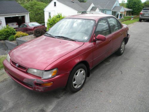 1997 Toyota Corolla DX Sedan 4-Door 1.6L, image 3