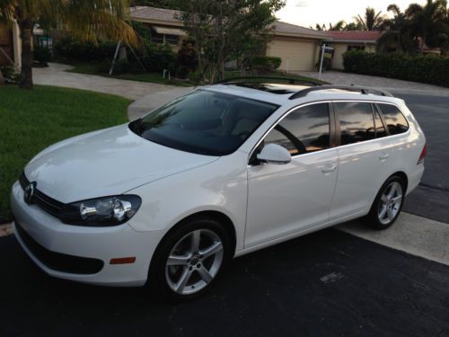 2010 volkswagen jetta tdi wagon 4-door 2.0l