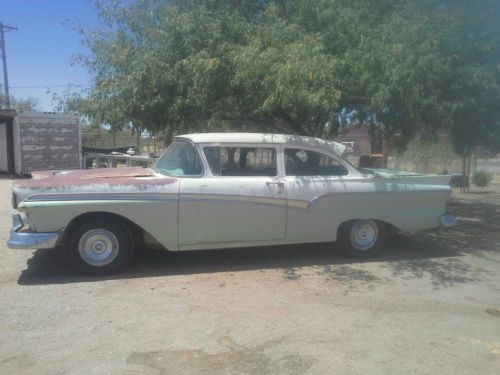 1957 ford fairlane  300